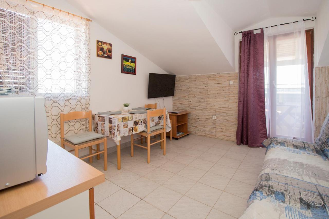 Apartments Palma Bed & Breakfast Medulin Exterior foto